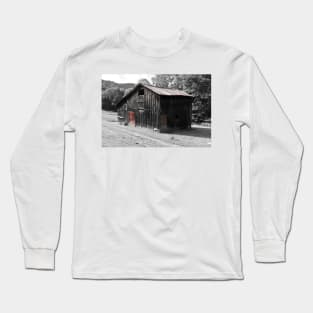 Red Door Barn Long Sleeve T-Shirt